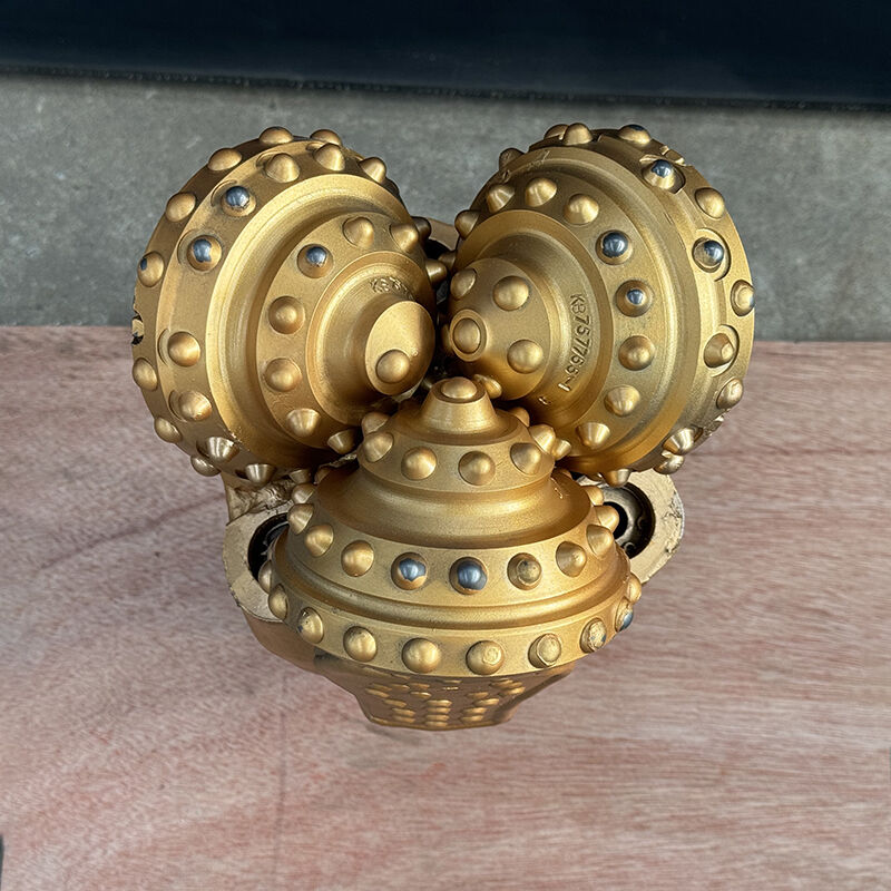 6 1/2 İnç IADC637 Çelik Dişli Trikon Matkap Ucu, Yumuşak Formasyonlarda Hızlı Delme İçin